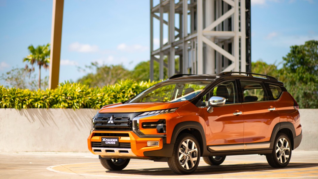 Mitsubishi Tawarkan Diskon Hingga Rp100 Juta untuk Xpander Cross 2025, Cicilan Mulai Rp3 Jutaan