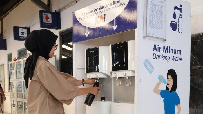 PT KAI Pasang 170 Unit Pemurni Air di 41 Stasiun Kereta Api, Dorong Gaya Hidup Ramah Lingkungan