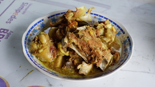 Menjelajah 10 Tengkleng Solo Klasik dengan Rasa Otentik di Sudut Kota Bengawan