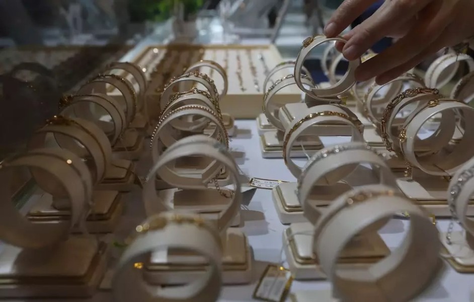 Daftar Harga Emas Perhiasan Sabtu 7 Maret 2026 Lengkap Berbagai Karat