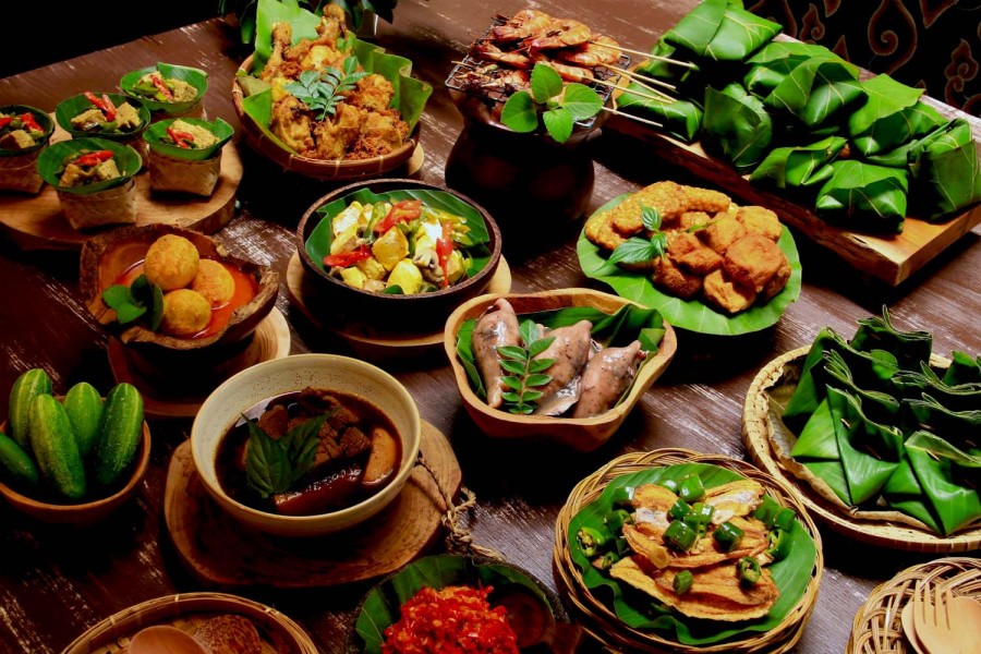 10 Tempat Kuliner Favorit Dekat Stasiun Lampegan Cianjur yang Wajib Dicoba