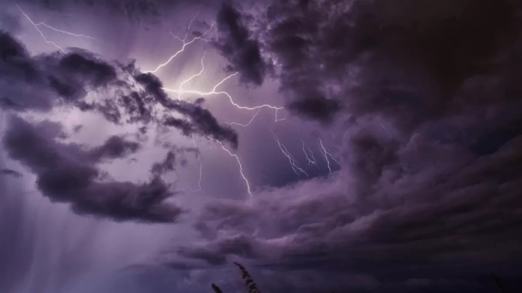 BMKG Rilis Peringatan Dini Cuaca Ekstrem Jumat 30 Januari 2026