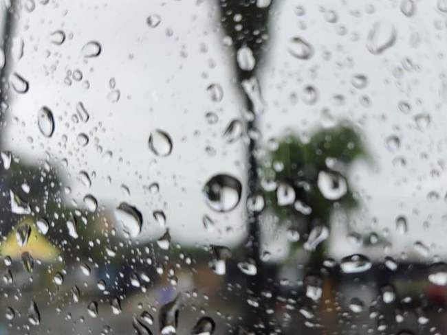 Peringatan Dini Cuaca Ekstrem Di Wilayah Jawa Timur Berlaku Mulai 1 Hingga 10 Maret 2026