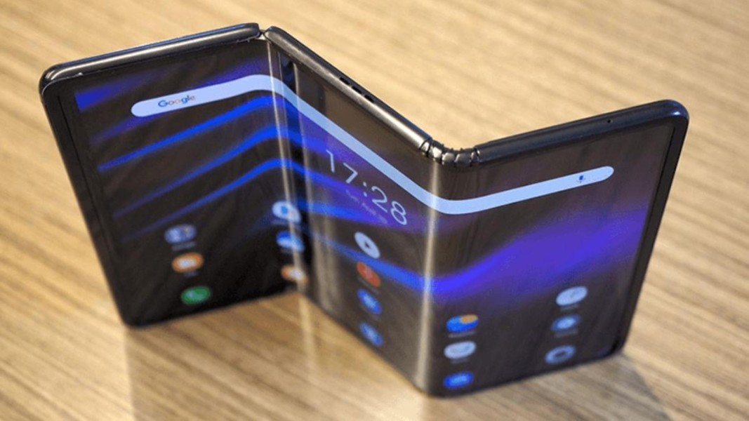 Galaxy Z TriFold: Ponsel Lipat Tiga dengan Produktivitas Maksimal