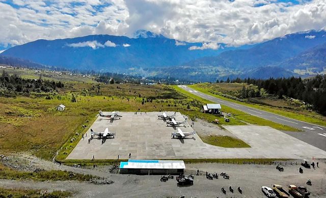 Penerbangan di Bandara Ilaga Kembali Normal dan Lancar