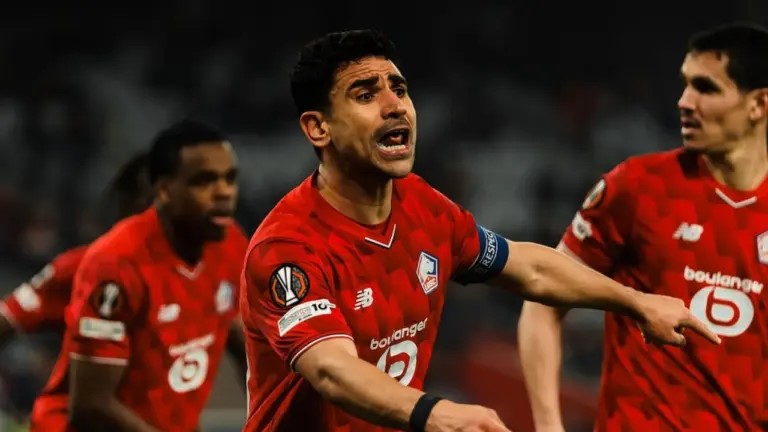 Manchester United Tertarik Rekrut Nathaniel Brown, Bek Kiri Eintracht Frankfurt