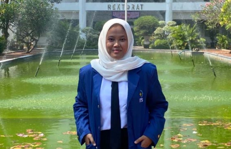 Langkah Inspiratif Safhira Menuju Dunia Perguruan Tinggi