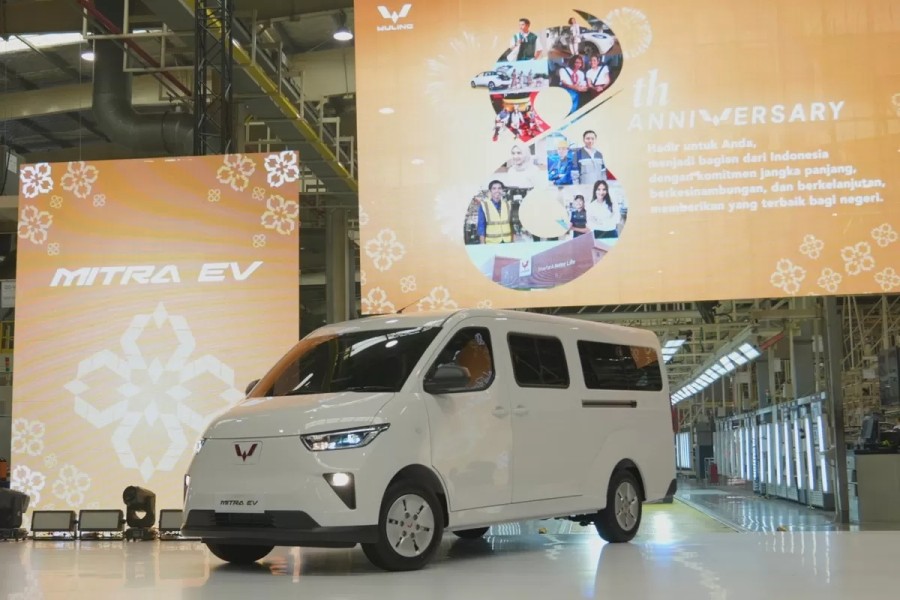 Wuling Luncurkan Mitra EV Mobil Listrik Niaga Ramah Lingkungan
