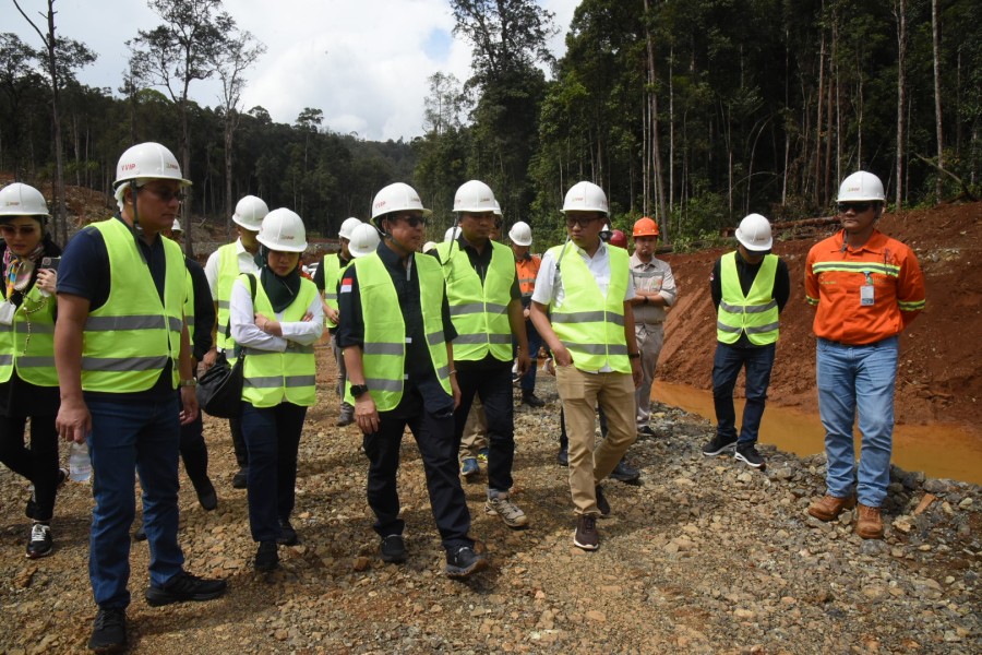 Pemeriksaan Pasokan Bijih Nikel Legal: Komisi XII DPR RI Kunjungi PT IWIP di Halmahera