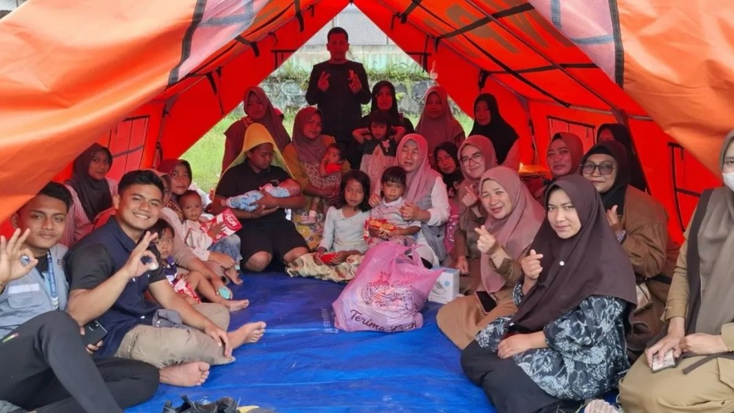 Kemendukbangga Terlibat Langsung Berikan Layanan KB dan Psikososial di Sumatera