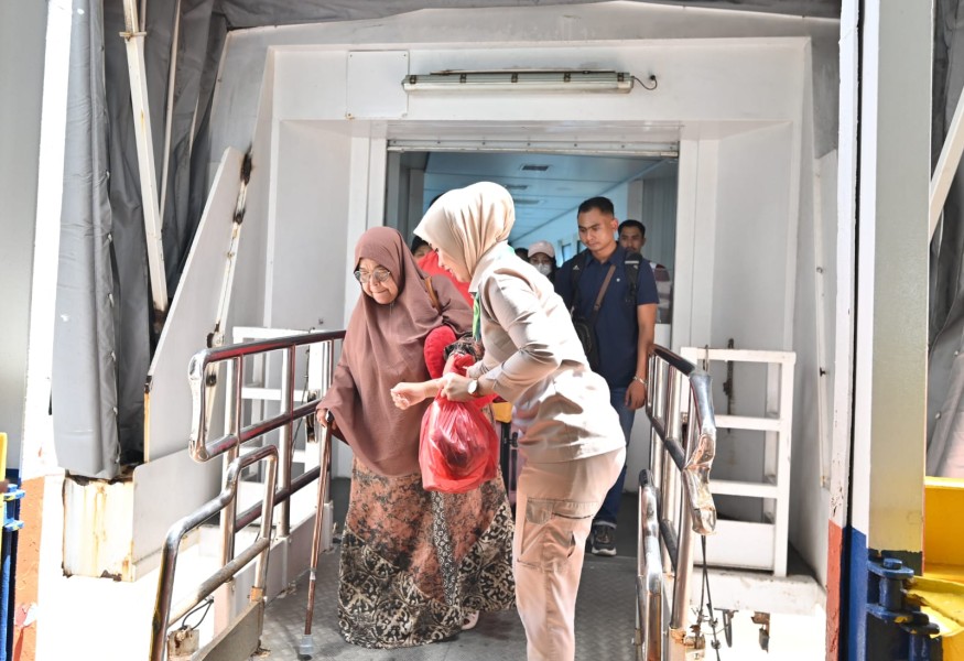 ASDP Menyediakan Sistem Buffer Zone Di Pelabuhan Untuk Mengurangi Kepadatan Selama Libur Panjang Isra Miraj Dan Imlek 2025 ASDP Menyediakan Sistem Buffer Zone Di Pelabuhan Untuk Mengurangi Kepadatan Selama Libur Panjang Isra Miraj Dan Imlek 2025