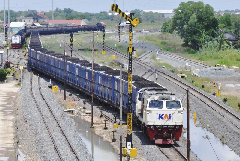 Kinerja Logistik KAI Menguat, Volume Angkutan Tembus 13,4 Juta Ton