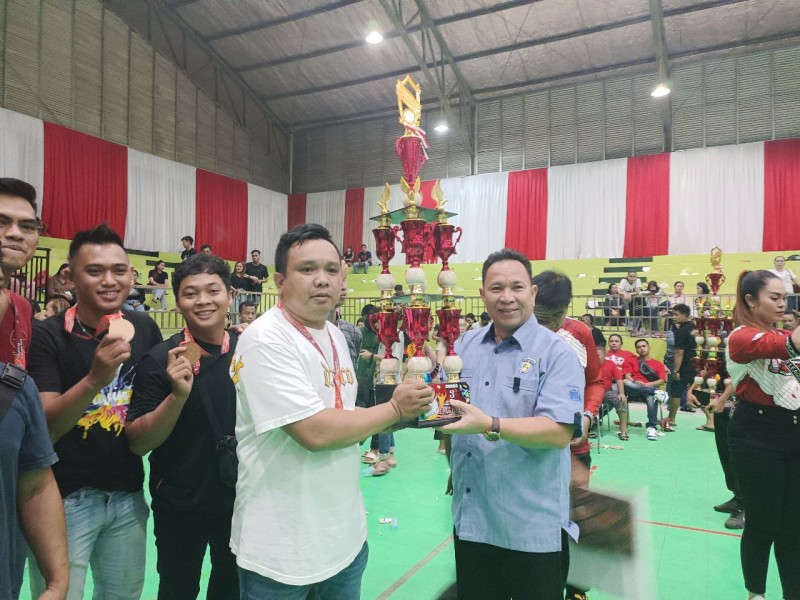 Semarak Voli Bupati Cup IV di Tenggarong