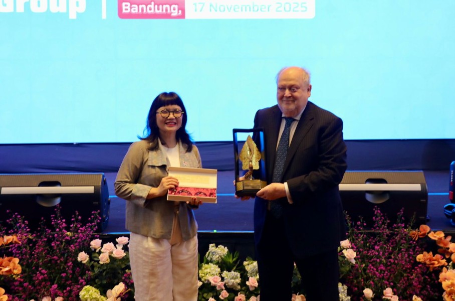 Kemdiktisaintek Tingkatkan Sinergi Riset dan Pendidikan Bersama Inggris