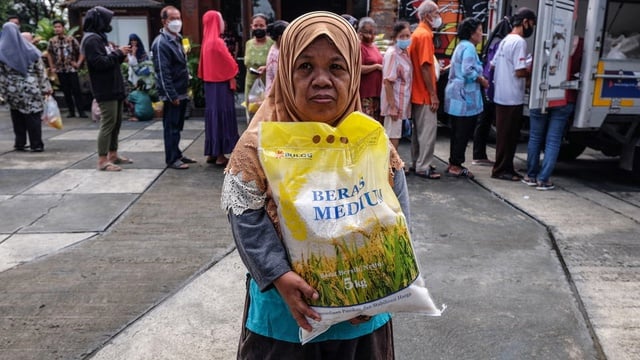 Pasar Pangan 20 Februari: Beras Tetap, Minyak Goreng Naik Ikhtisar Harga Komoditas Hari Ini