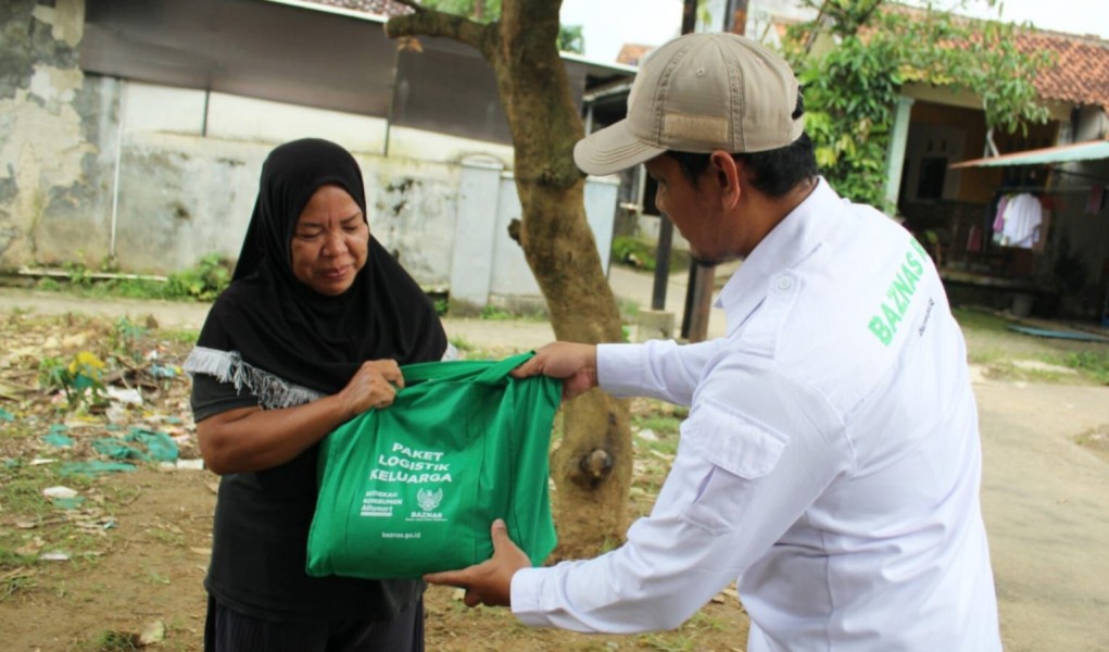 Baznas Salurkan Paket Logistik Jelang Ramadhan Untuk Warga Prasejahtera