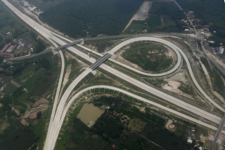 Proyek Tol Trans Jawa Babat 23 Desa di Kediri sebagai Bagian dari PSN