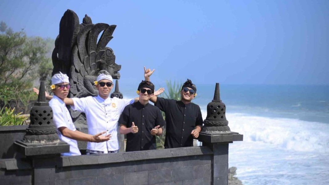 Pantai Ngobaran Jogja Tawarkan Keindahan Alam Mirip Suasana di Bali
