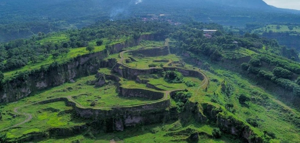 Lembah Dieng Gempol, Surga Wisata Alam Keluarga di Pasuruan