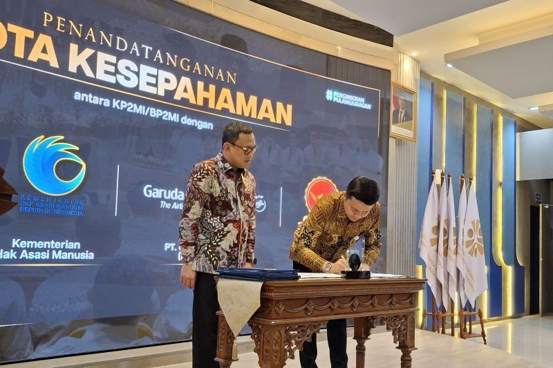 Garuda Indonesia dan KP2MI Berkolaborasi Dukung Mobilitas Pekerja Migran Indonesia ke Korea Selatan