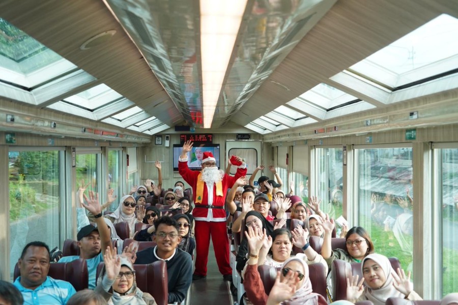KAI Wisata Hadirkan Santa On The Train, Rayakan Natal dengan Kehangatan di Atas Kereta Wisata