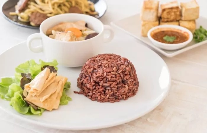 Tujuh Menu Buka Puasa Sehat Agar Tubuh Tetap Bertenaga Saat Tarawih