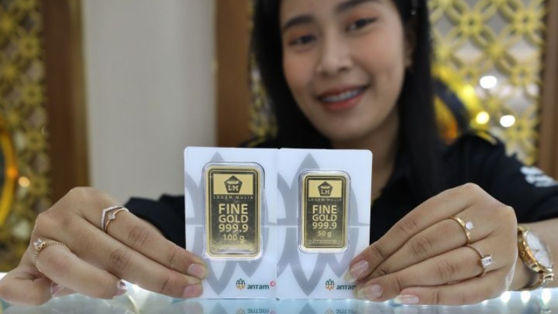 Harga Emas Antam Naik Hari Ini Selasa Investor Pantau Pergerakan