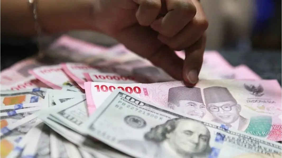 Rupiah Menguat Signifikan, Pelemahan Dolar AS Jadi Faktor Utama