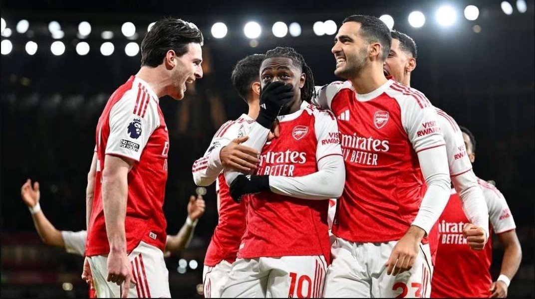 Arsenal Menang 4-1 atas Tottenham, Eze Hattrick di Derby London