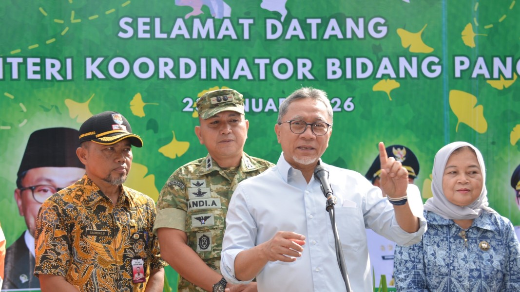 Menko Zulkifli Hasan Buka Peluang Swasta Kelola Sampah di Cilacap