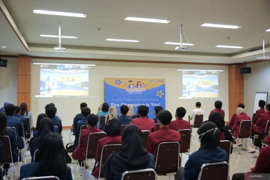 BCA Bank Swasta Tumbuh Pesat Dengan CSR Berkelanjutan