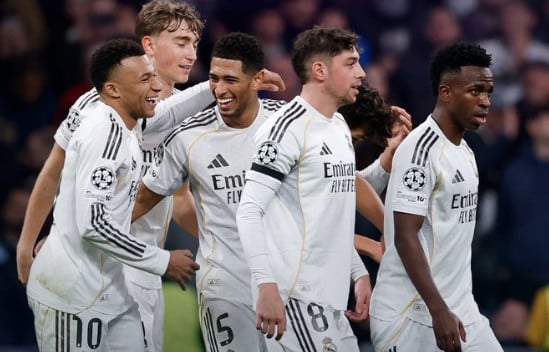 Real Madrid Pamer Kekuatan, Monaco Tak Berdaya Dibantai Enam Gol Bernabeu