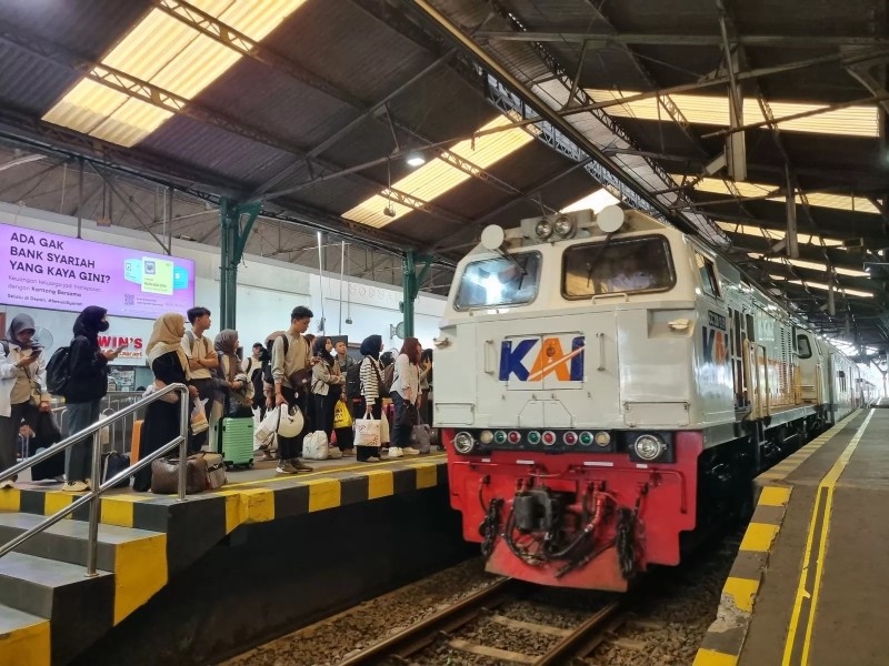 Lonjakan Penumpang Kereta Api di Daop 6 Saat Libur Tahun Baru Islam
