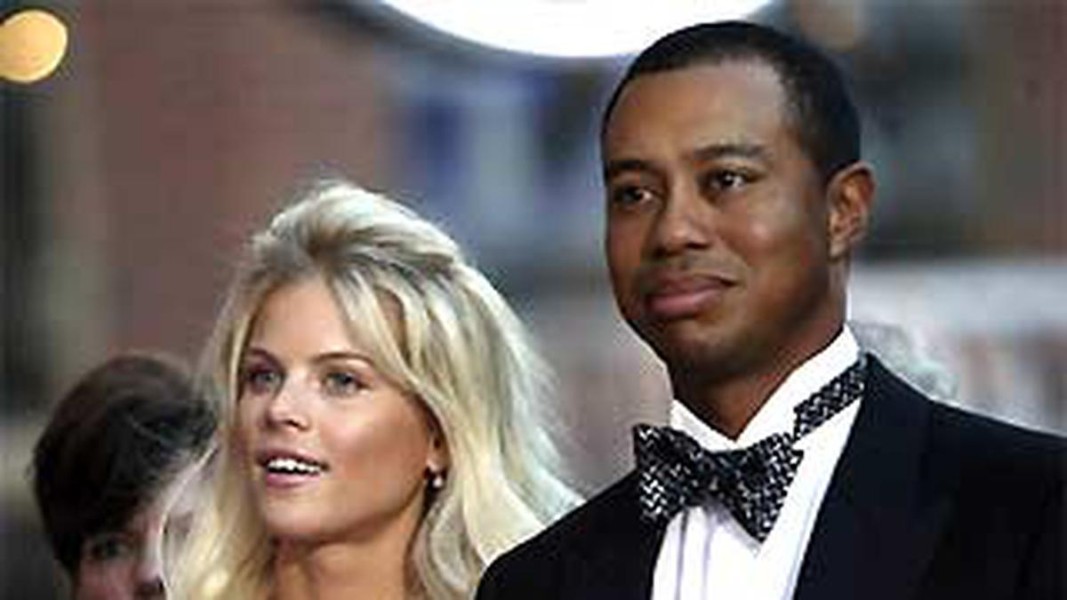 Kemenangan Bersejarah Tim Sepak Bola Putri Buccaneers: Tiger Woods dan Elin Nordegren Rayakan Keberhasilan Bersejarah
