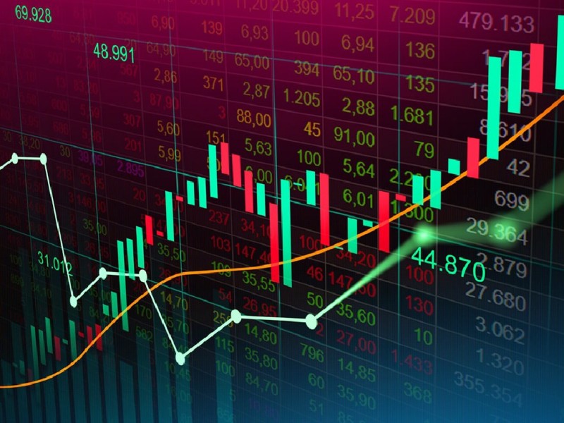 Strategi UNTR dan UNIC Jaga Investor Lewat Dividen Interim
