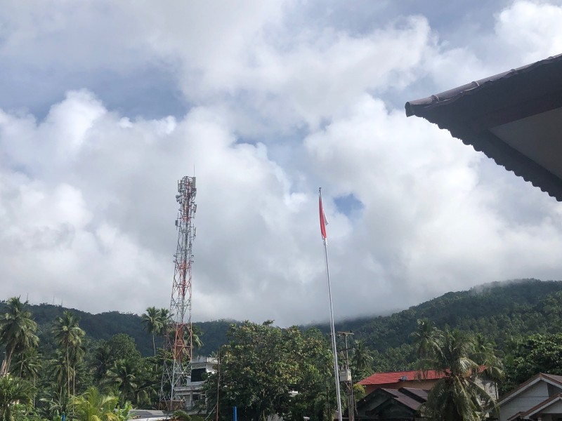 Prakiraan Cuaca Terkini di Sangihe: Berawan Tebal hingga Hujan Ringan, Gelombang Laut Kategori Sedang