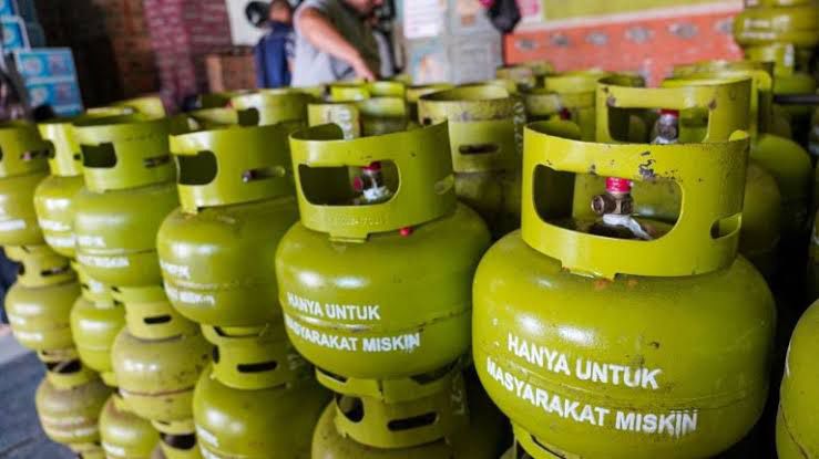 Pengungkapan Praktik Pengoplosan Gas Melon Ilegal di Pangkalpinang: Tiga Orang Ditangkap, Dua Pemilik Melarikan Diri
