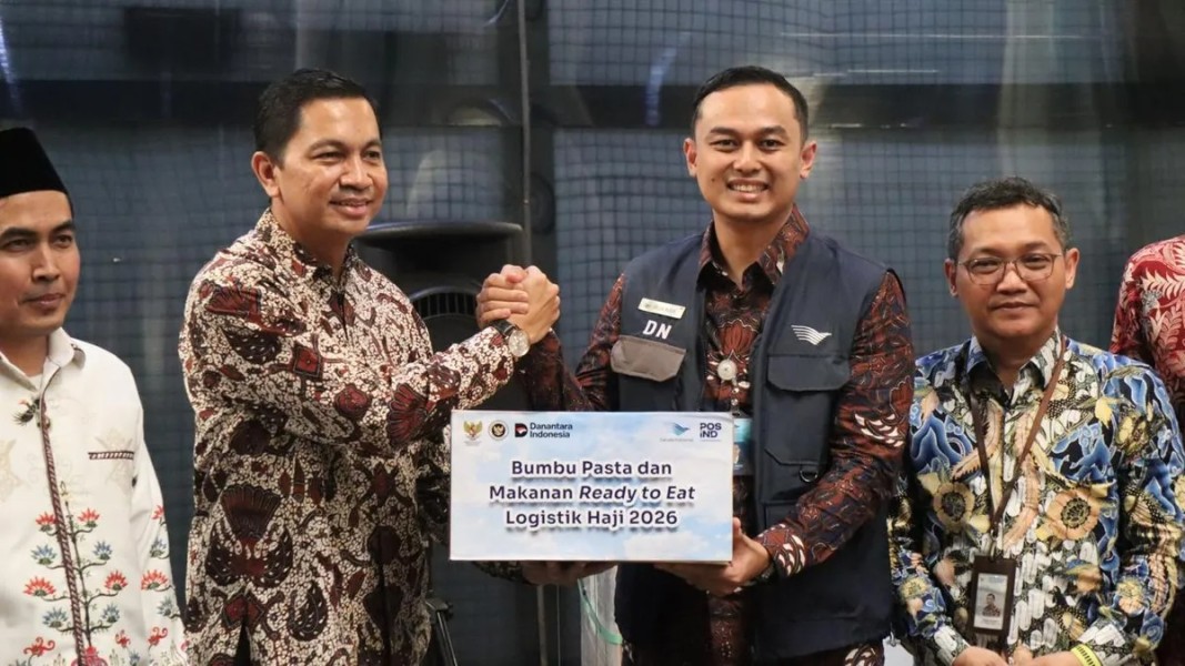 Kolaborasi Pos Indonesia dan Garuda Indonesia Pastikan Logistik Haji 2026 Lancar