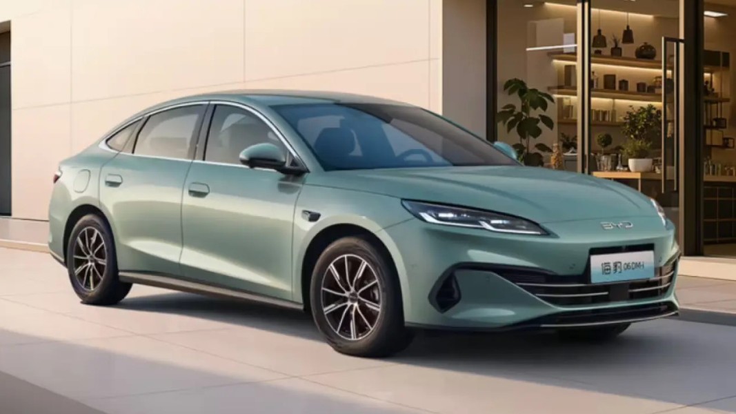 BYD Seal 06 DM-i 2026 Hadir sebagai Penantang Baru di Segmen Sedan Hybrid Global