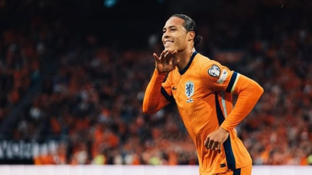 Virgil van Dijk Pimpin Belanda Lolos Piala Dunia 2026