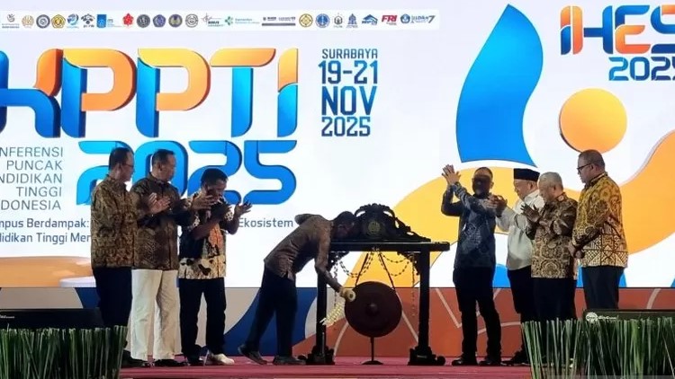 Mendiktisaintek Siapkan Aturan Double Afiliasi Dorong Kolaborasi Dosen Diaspora