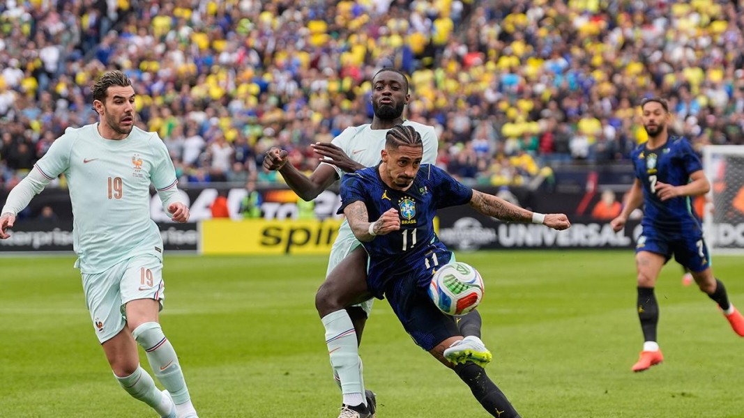 Timnas Prancis Bungkam Brasil 2-1 Dalam Laga Persahabatan Sengit Penuh Drama