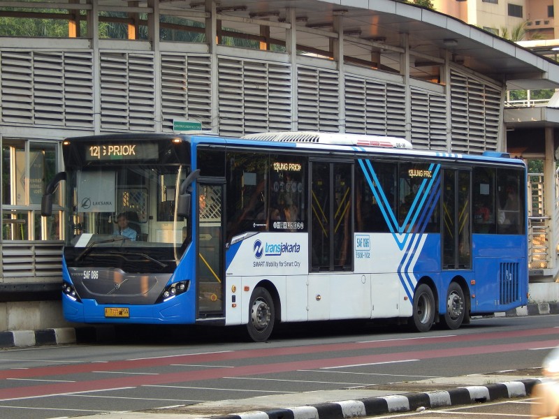 DKI Gratiskan Transportasi untuk 15 Golongan