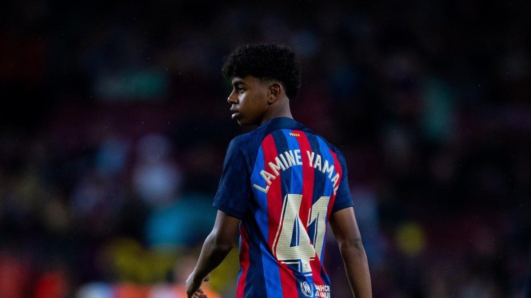 Barcelona Dominan, Yamal Menawan