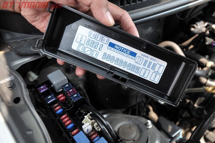 Mengenal Arti Kode Sekring Mobil hingga Cara Membacanya