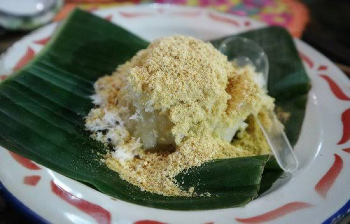 7 Kuliner Ketan Punel Surabaya, Dari Legendaris Hingga Modern Kekinian