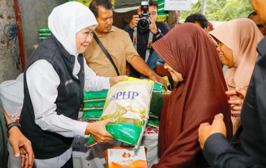 Kendali Harga Sembako Saat Ramadan: Pemprov Jatim Masifkan Pasar Murah di Seluruh Wilayah