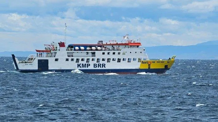 Kapal Feri Lembar Padangbai Hadirkan Layanan Tanpa Henti