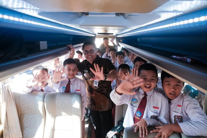 Transportasi Pelajar Magelang Mulai Beroperasi