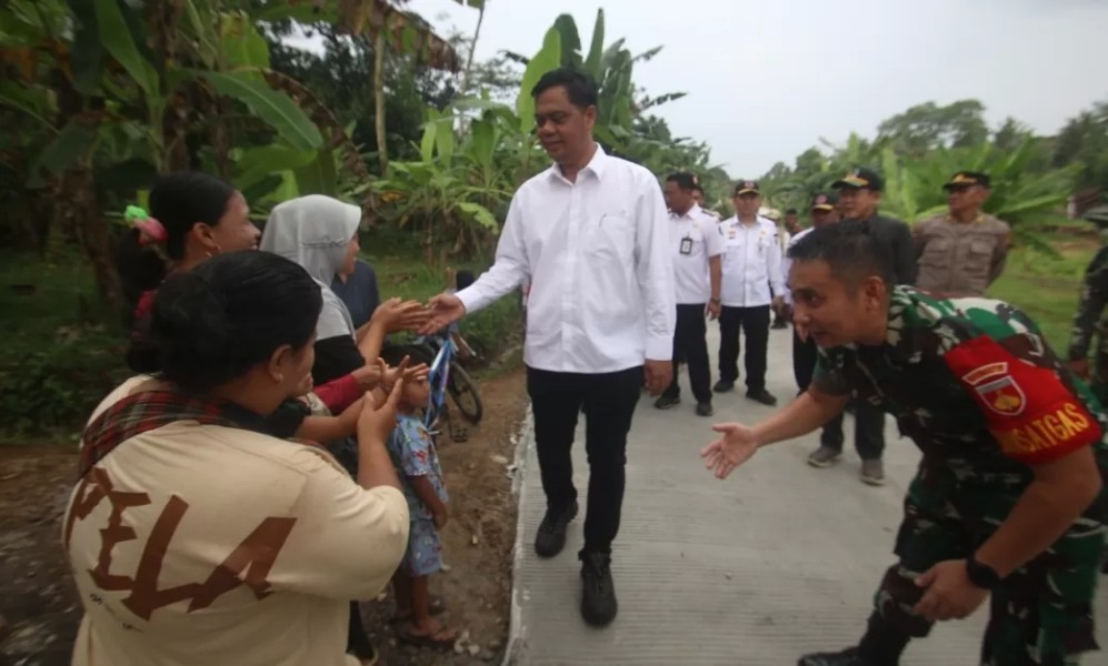 Infrastruktur Desa Kecapi Masuk Perhatian DPRD